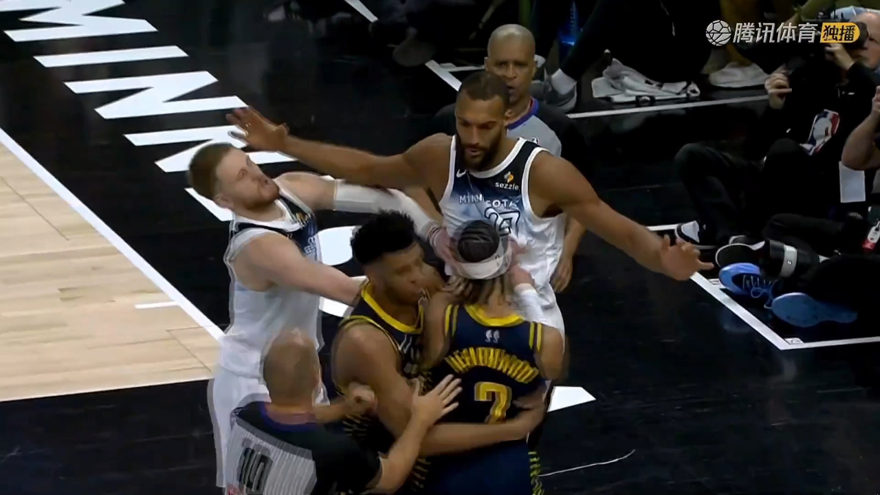 开云体育官网-火箭绝杀步行者，戈贝尔统治全场