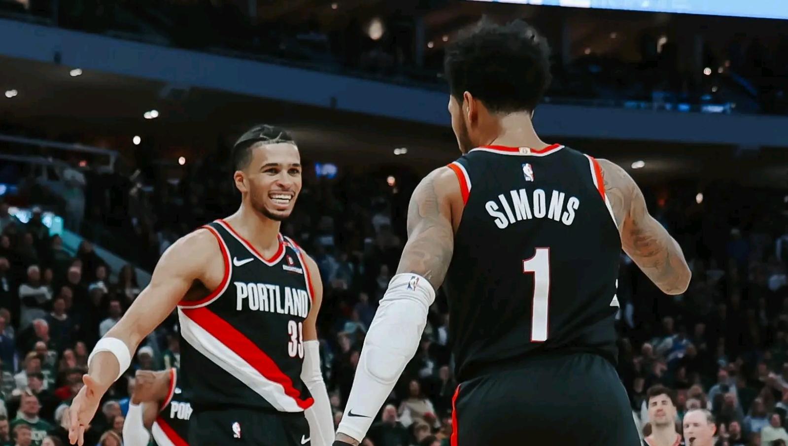 魔术轻取篮网,利拉德刷新纪录 魔术轻取篮网,利拉德刷新纪录