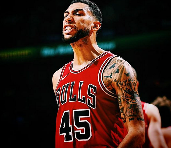 山东队绝杀快船,范弗利特高光表现 山东队绝杀快船,范弗利特高光表现