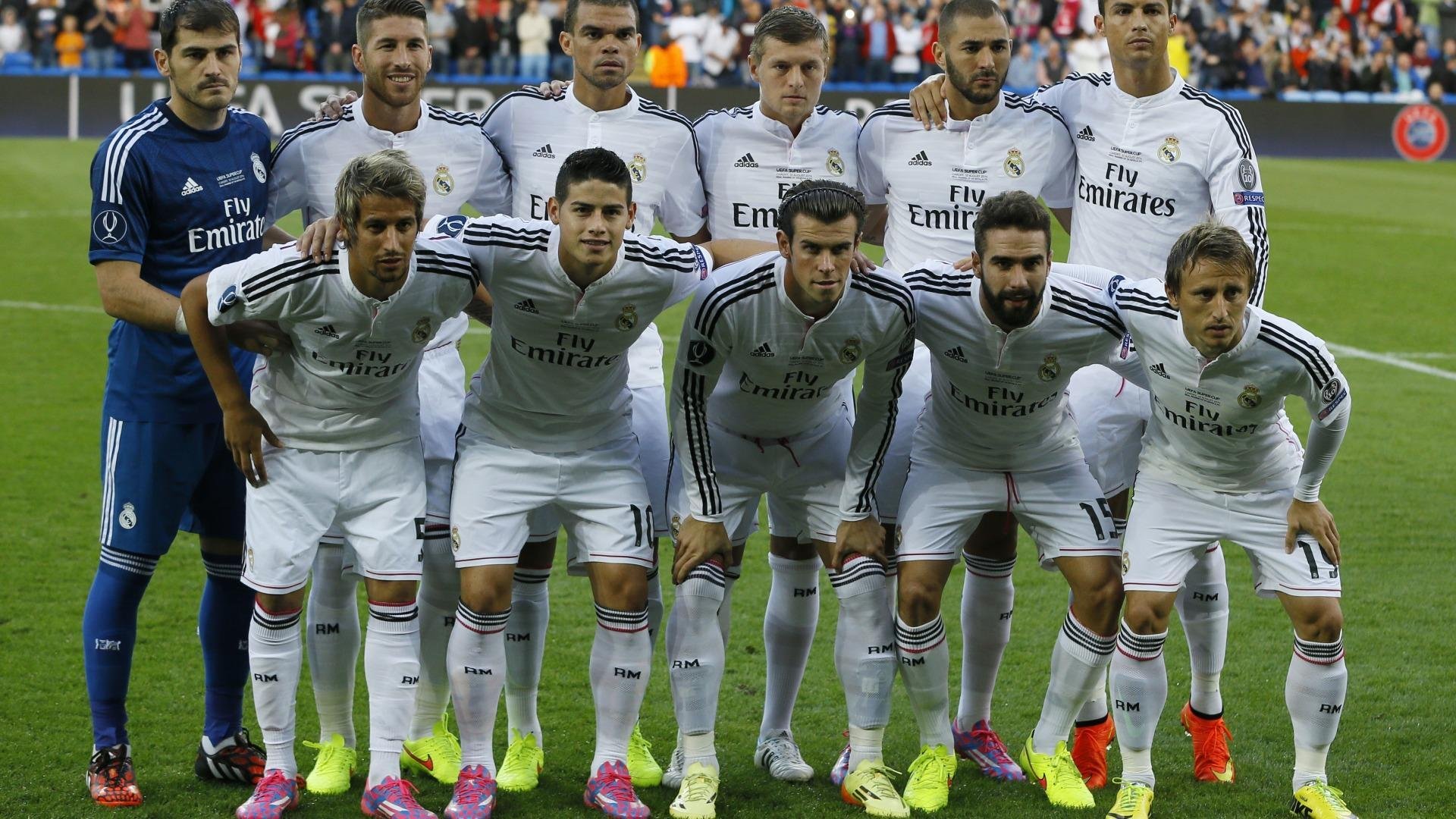 森林狼强压深圳队，杰伦格林成为关键先生，当NBA的狼嚎遇见CBA的虎啸